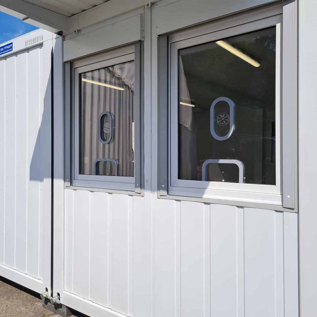 2x Bürocontainer 20‘