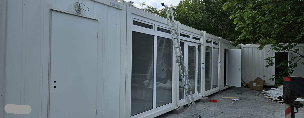 8x Bürocontainer 24‘