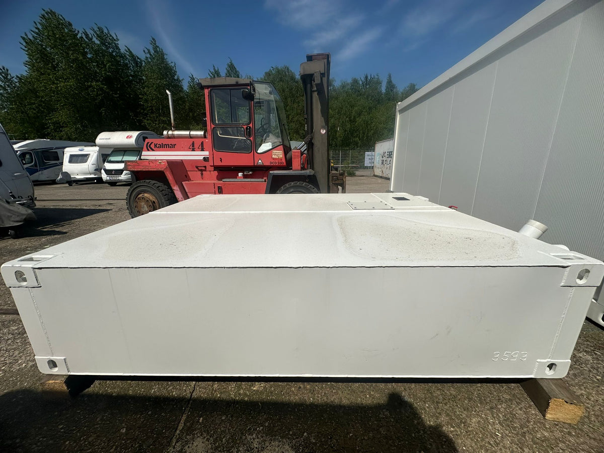 Frisch-  Brauchwassertank 10'