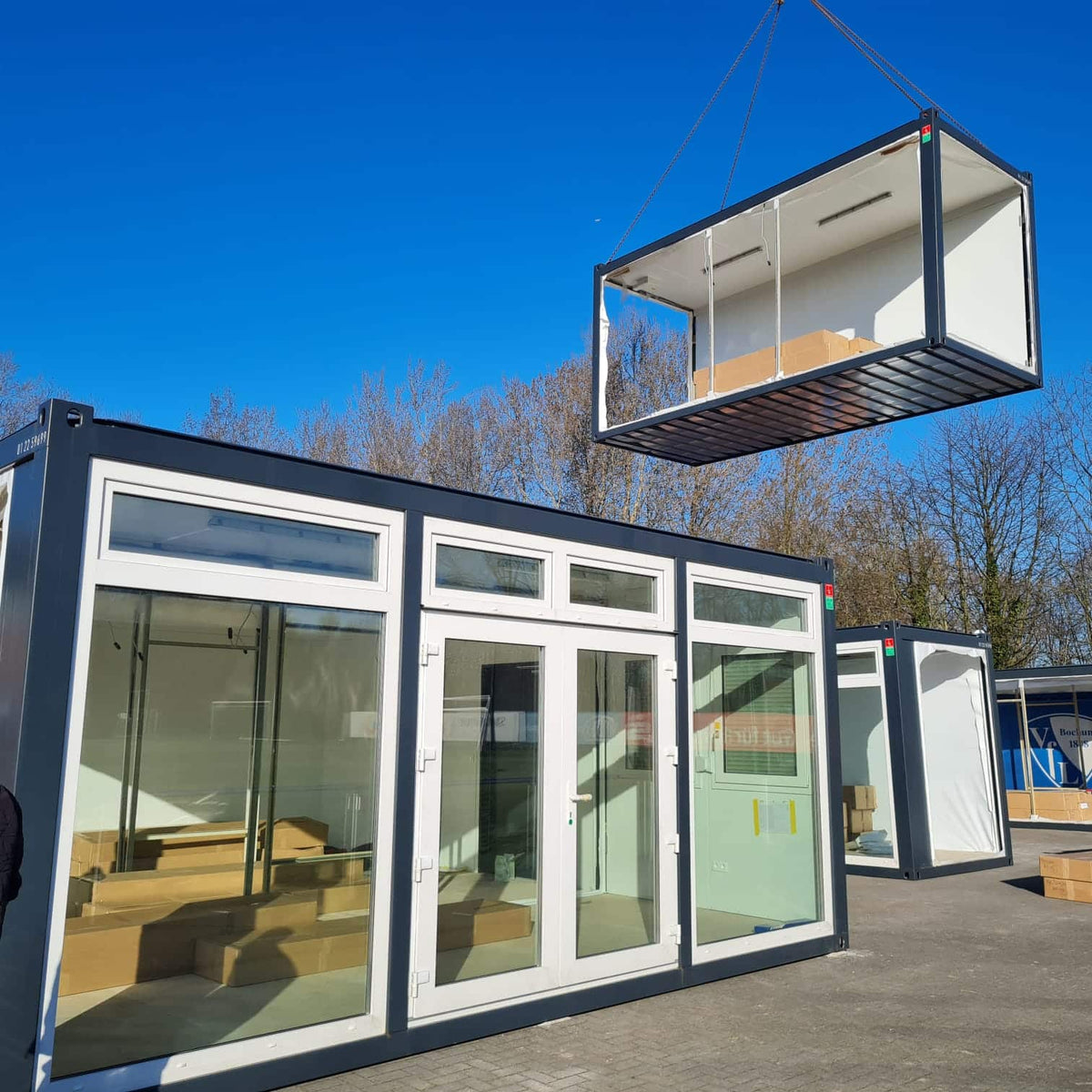 9x Bürocontainer 20‘