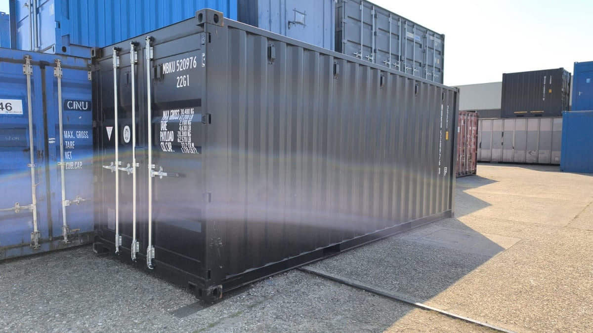 Seecontainer 20′ (tiefschwarz)
