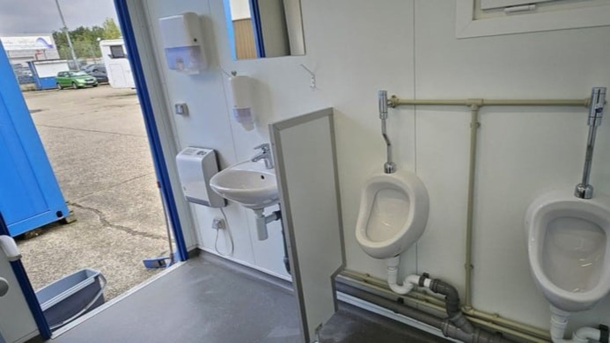 WC / Duschcontainer 20'