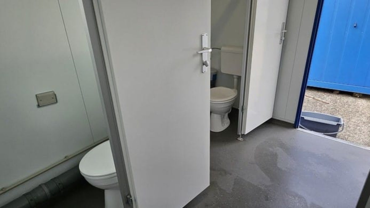 WC / Duschcontainer 20'
