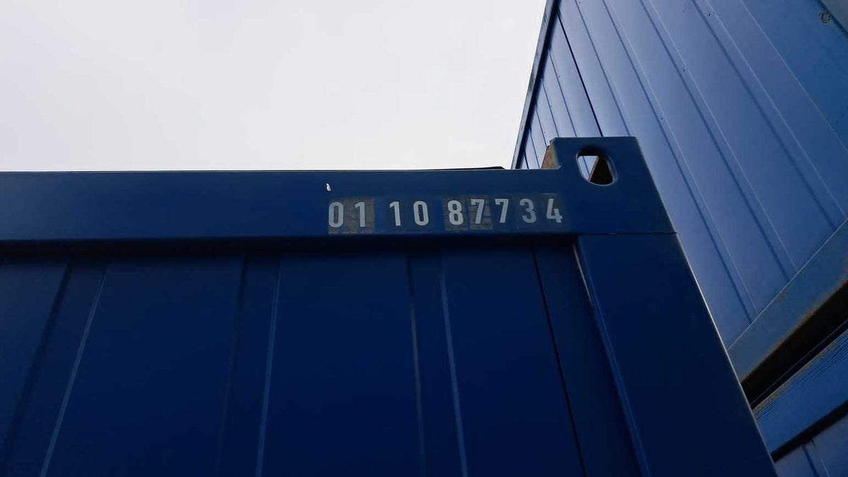 20′ Duschcontainer (Enzianblau)